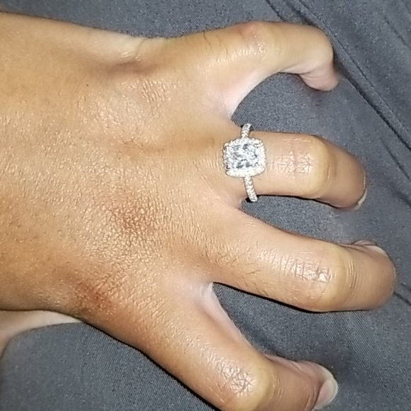 Radiant Solitaire - Picture 8 of 8